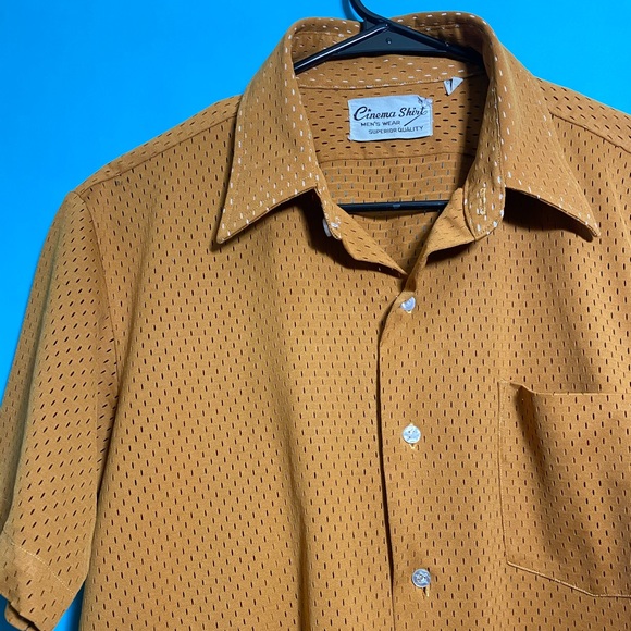 ✨Vintage Men’s Cinema Botton Down✨ - Picture 4 of 11